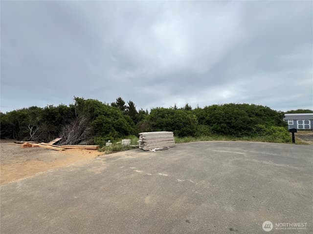 Property photo for 719 Reporter Ct SW, Ocean Shores photo 3