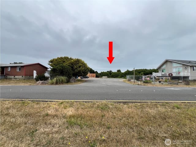 Property photo for 719 Reporter Ct SW, Ocean Shores photo 2