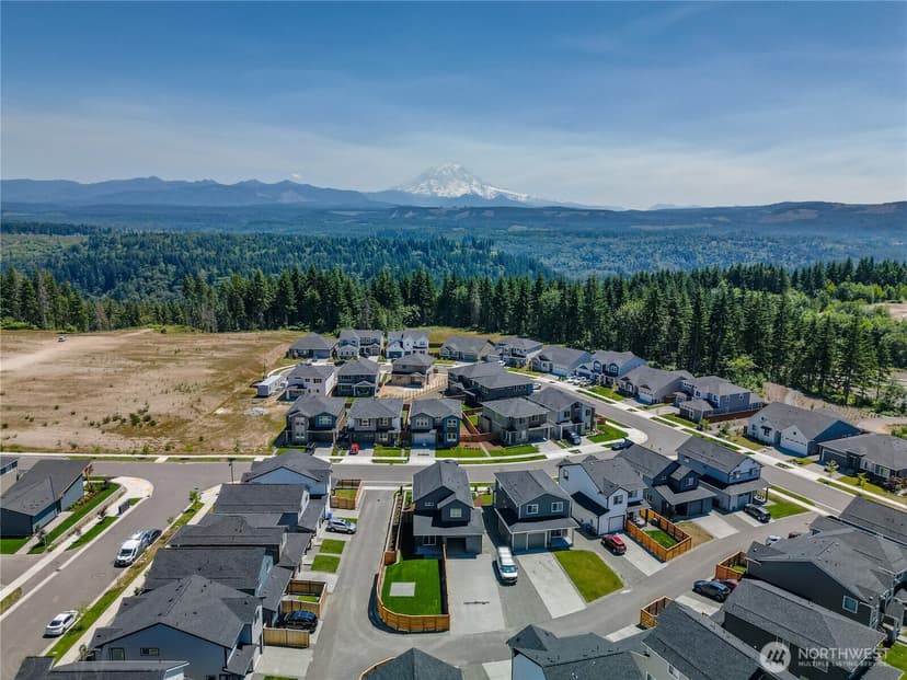 Property photo for 15418 208th Avenue Ct E, Bonney Lake photo 38