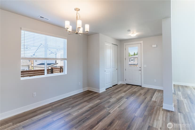 Property photo for 15418 208th Avenue Ct E, Bonney Lake photo 10