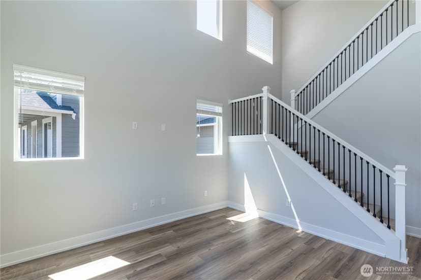 Property photo for 15418 208th Avenue Ct E, Bonney Lake photo 8