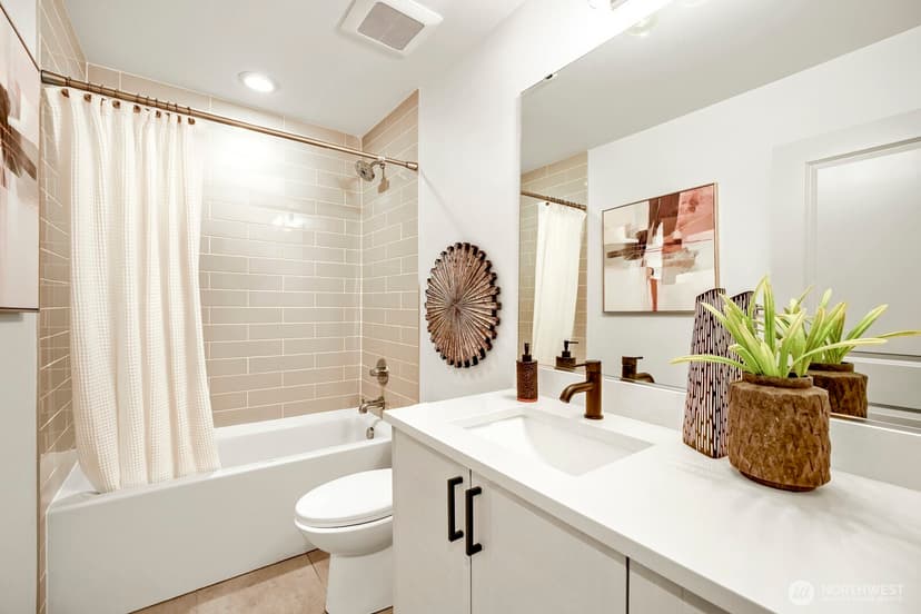 Property photo for 5206 Delridge Way SW #B, Seattle photo 25
