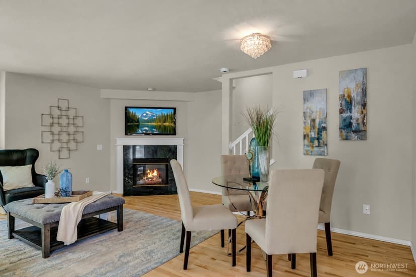 Property photo for 4720 Interlake Avenue N, Seattle photo 11