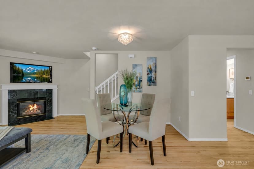Property photo for 4720 Interlake Avenue N, Seattle photo 12