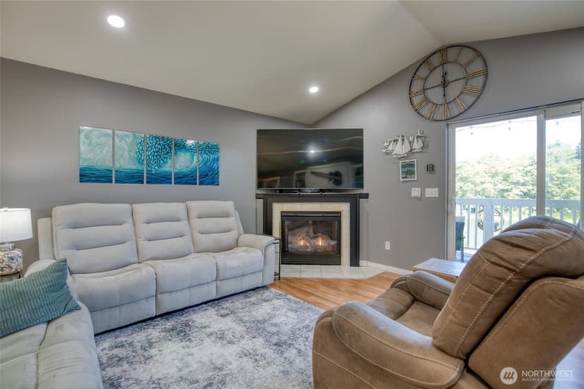 Property photo for 992 Point Brown Avenue SE #2, Ocean Shores photo 17
