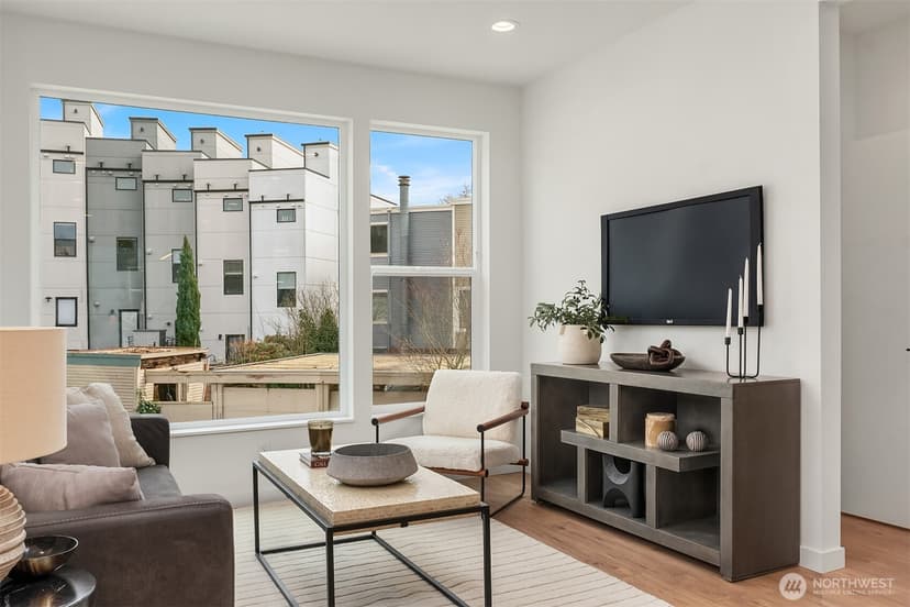 Property photo for 223 NE 75th Street, Seattle photo 18