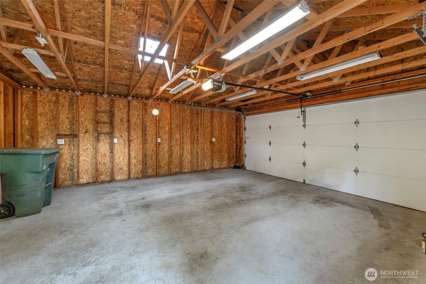Property photo for 1502 Rainier Avenue, Everett photo 32