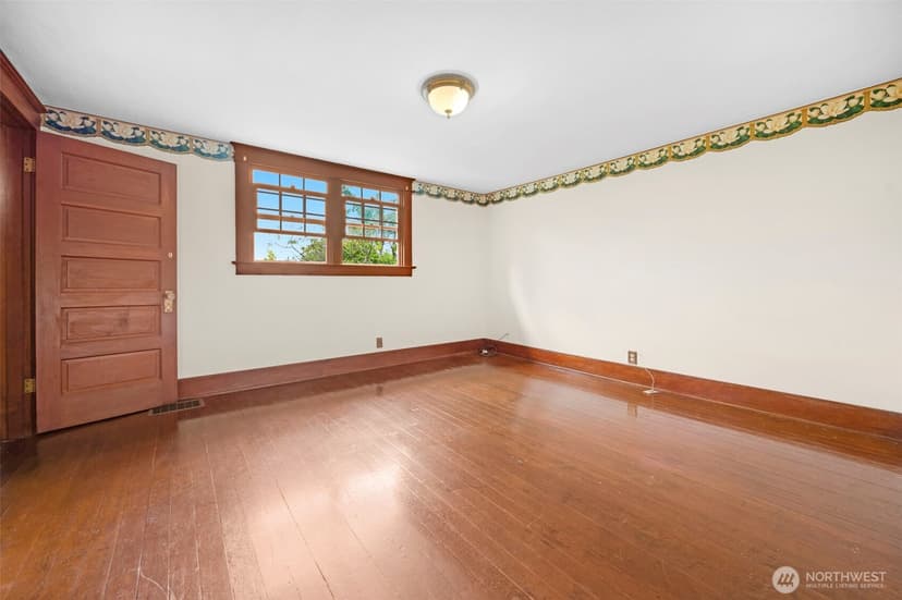 Property photo for 1502 Rainier Avenue, Everett photo 22