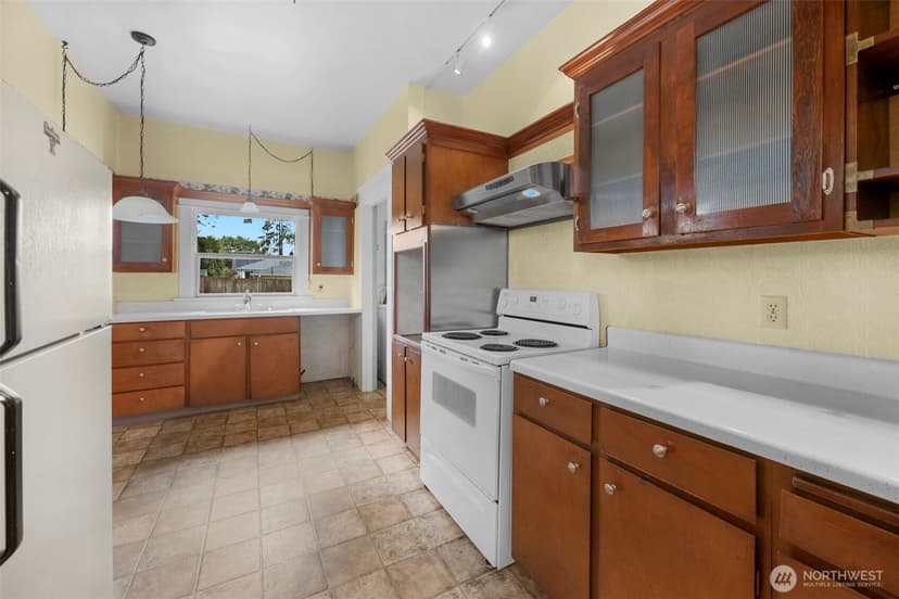 Property photo for 1502 Rainier Avenue, Everett photo 12