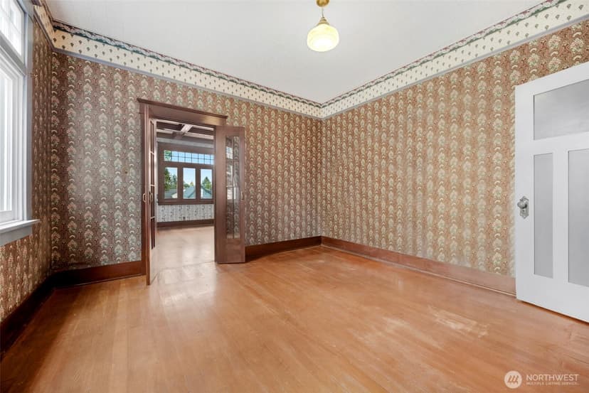 Property photo for 1502 Rainier Avenue, Everett photo 11