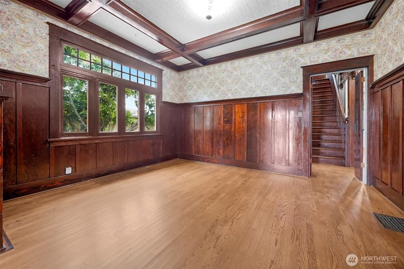 Property photo for 1502 Rainier Avenue, Everett photo 8