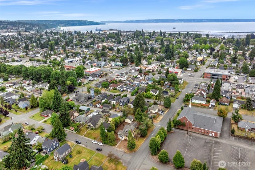 Property photo for 1502 Rainier Avenue, Everett photo 40