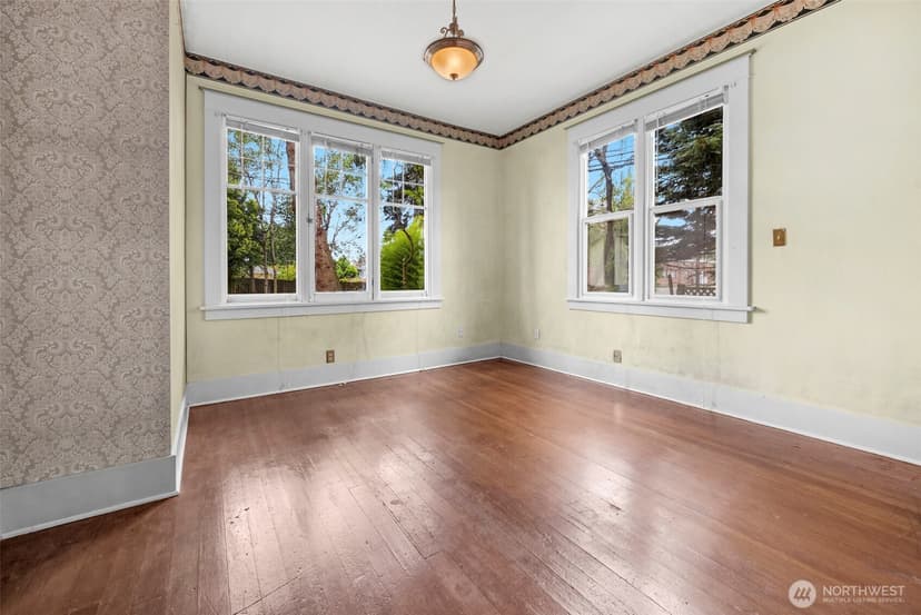 Property photo for 1502 Rainier Avenue, Everett photo 14