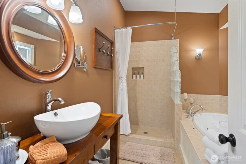 Property photo for 1254 NE Raspberry Ridge Lane, Poulsbo photo 26