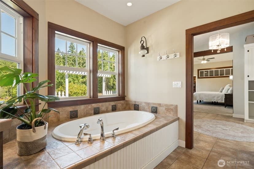 Property photo for 1254 NE Raspberry Ridge Lane, Poulsbo photo 18