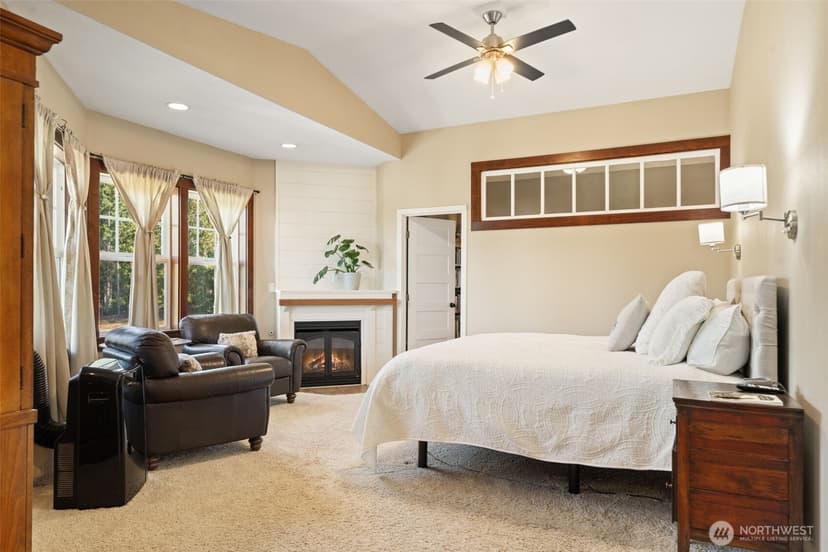 Property photo for 1254 NE Raspberry Ridge Lane, Poulsbo photo 16