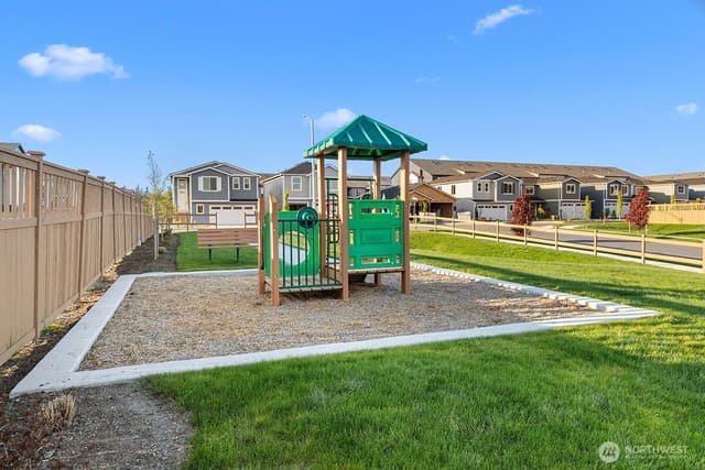 Property photo for 2105 169th Street NE, Marysville photo 5