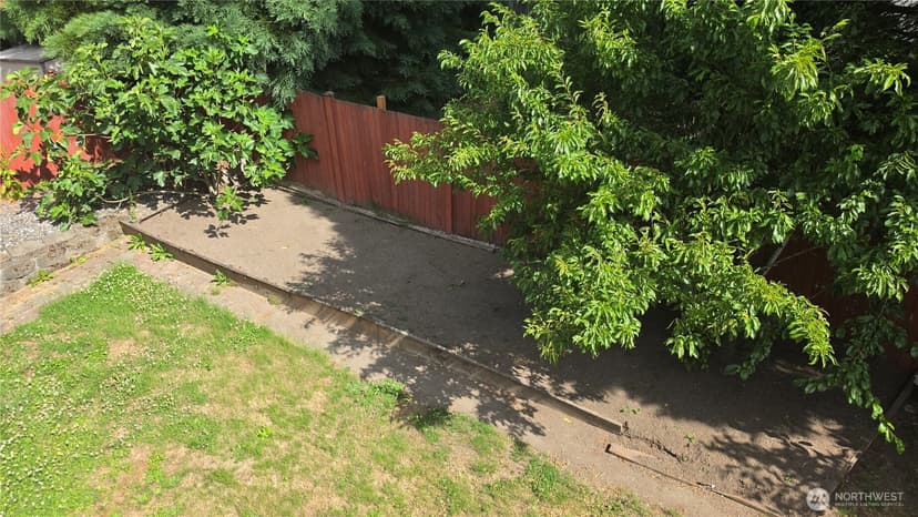 Property photo for 2721 151 Place SW, Lynnwood photo 15