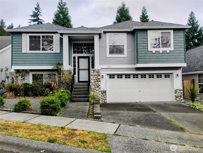 Property photo for 2721 151 Place SW, Lynnwood