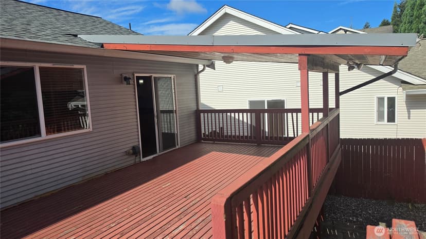 Property photo for 2721 151 Place SW, Lynnwood photo 19