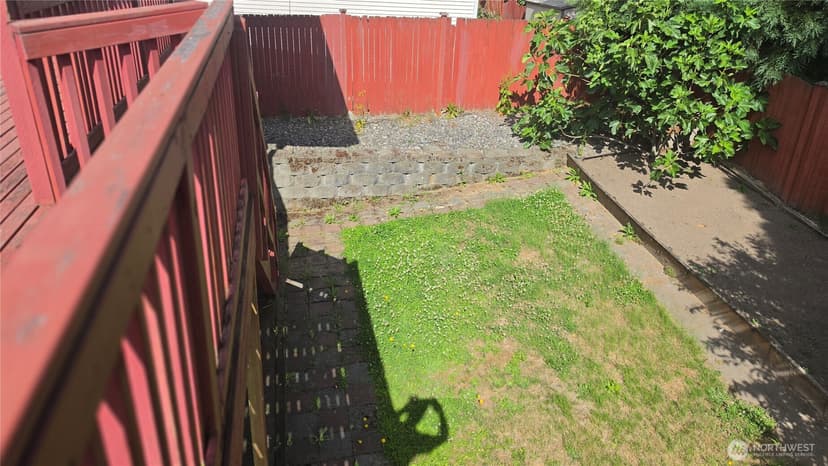 Property photo for 2721 151 Place SW, Lynnwood photo 17