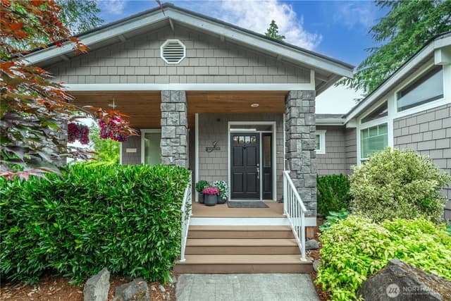 Property photo for 5129 W Tapps Drive E, Lake Tapps photo 3