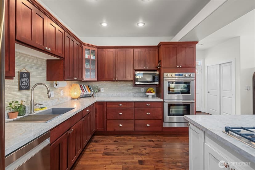 Property photo for 5129 W Tapps Drive E, Lake Tapps photo 9