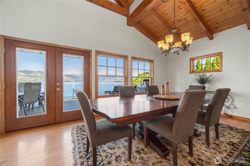Property photo for 93 Lord Acres Road, Chelan photo 8