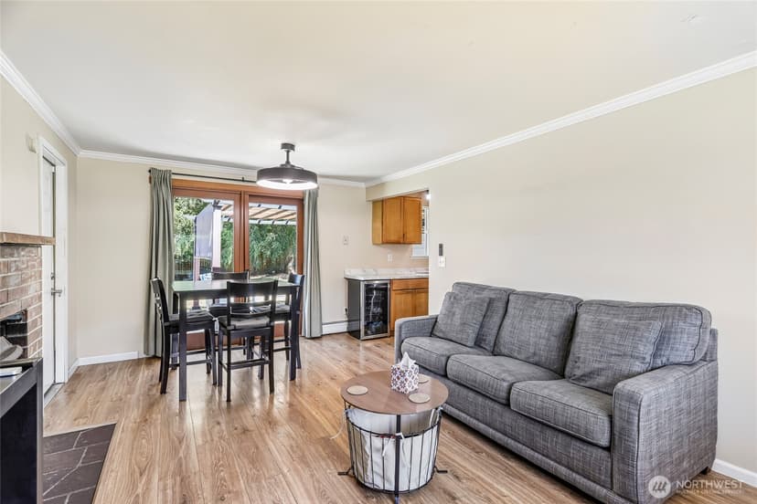 Property photo for 4718 S Victor Street, Seattle photo 6