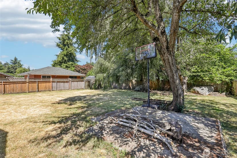 Property photo for 4718 S Victor Street, Seattle photo 24