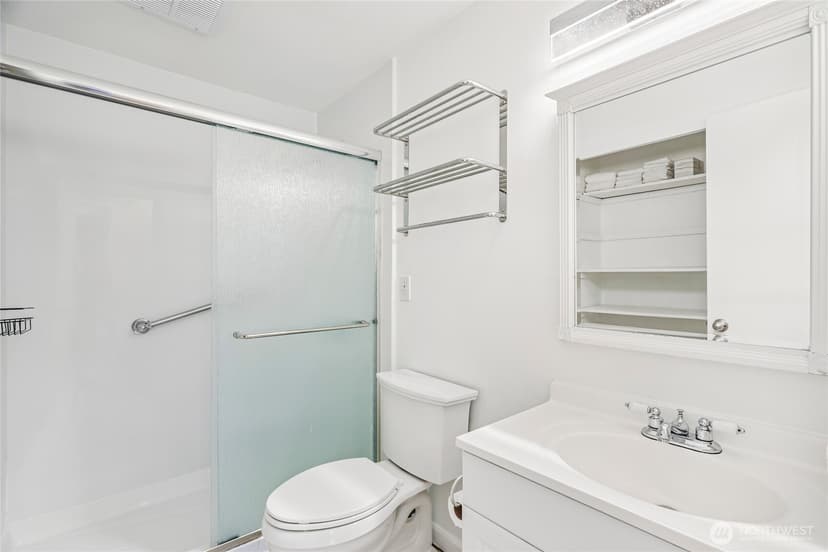 Property photo for 4718 S Victor Street, Seattle photo 15