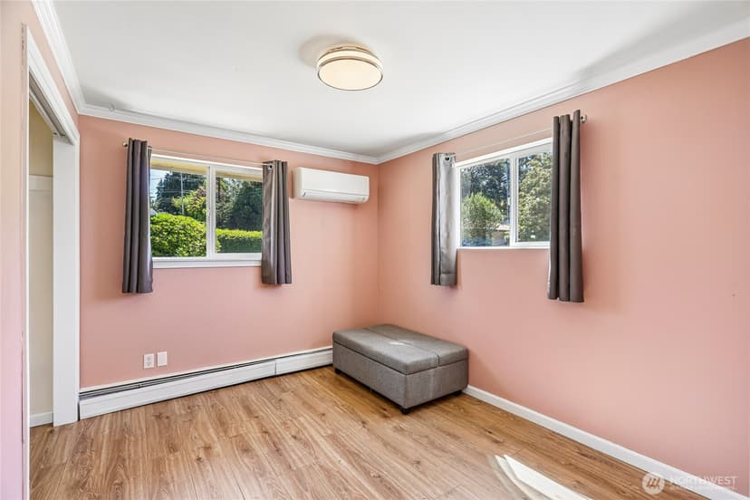 Property photo for 4718 S Victor Street, Seattle photo 11