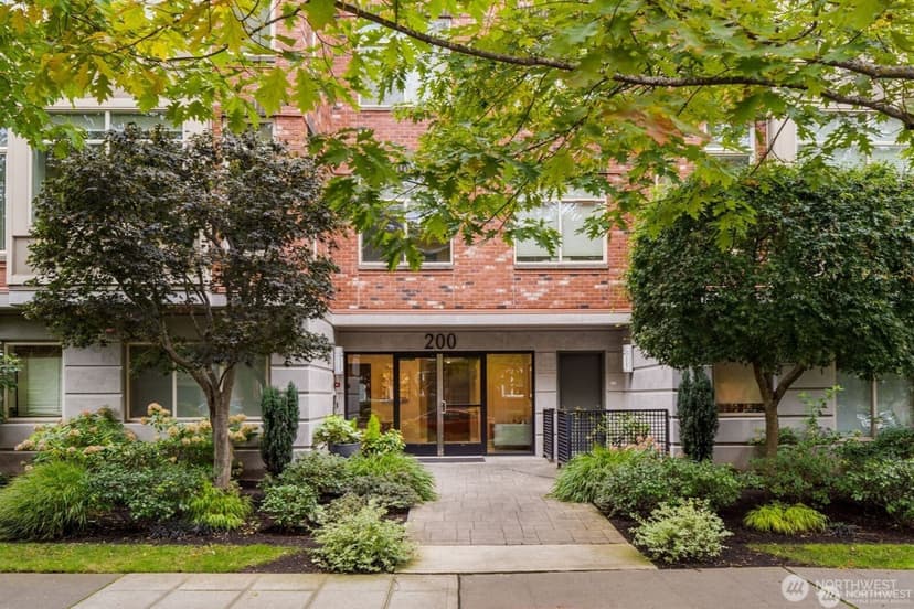 Property photo for 200 W Comstock Street #102, Seattle