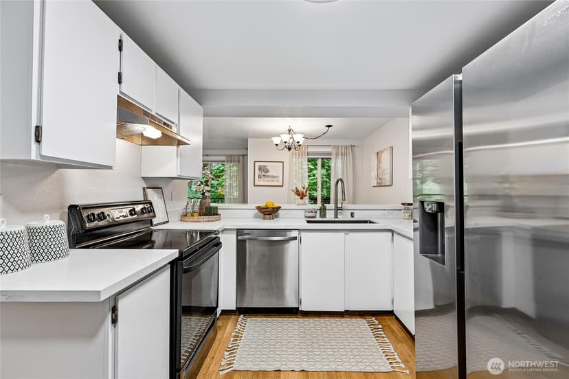 Property photo for 12727 NE 116th Lane #F7, Kirkland photo 10