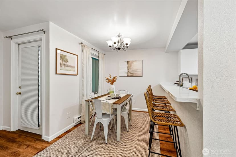 Property photo for 12727 NE 116th Lane #F7, Kirkland photo 6