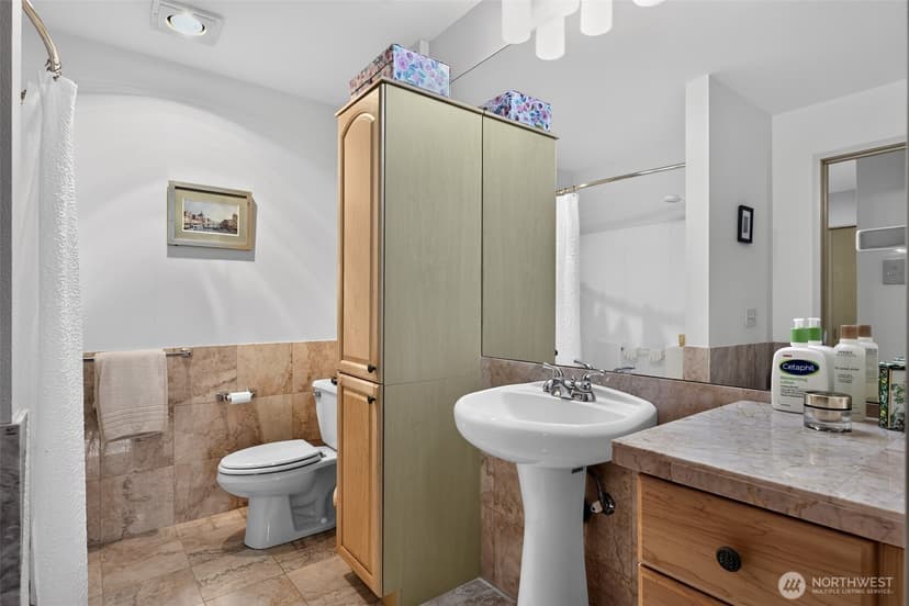Property photo for 2920 Alki Avenue SW #409, Seattle photo 19