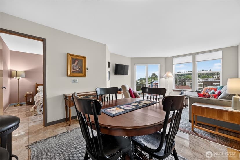 Property photo for 2920 Alki Avenue SW #409, Seattle photo 8