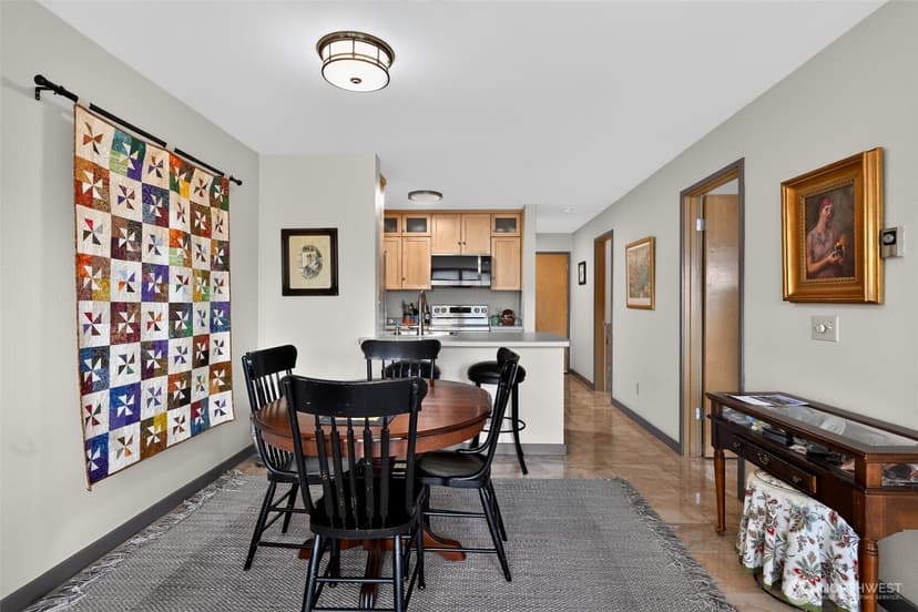 Property photo for 2920 Alki Avenue SW #409, Seattle photo 9