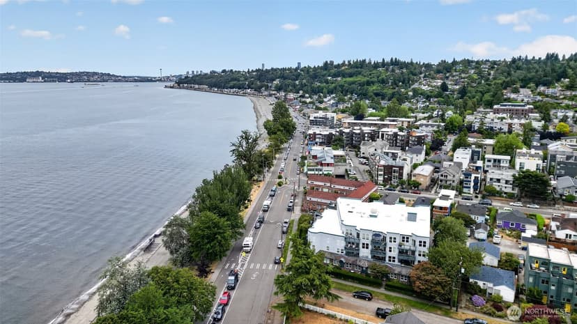 Property photo for 2920 Alki Avenue SW #409, Seattle photo 29