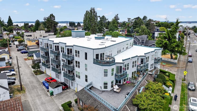 Property photo for 2920 Alki Avenue SW #409, Seattle photo 33