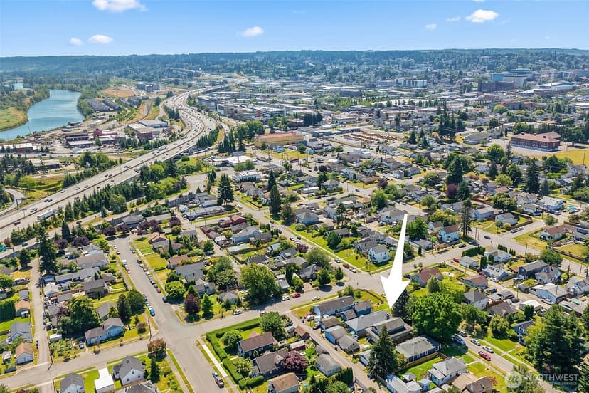 Property photo for 2423 Chestnut Street, Everett photo 36
