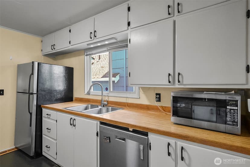Property photo for 2423 Chestnut Street, Everett photo 14