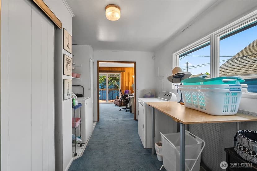 Property photo for 2423 Chestnut Street, Everett photo 23