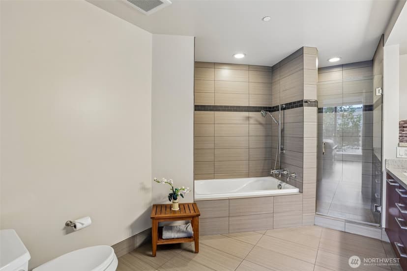 Property photo for 1920 4th Avenue #504, Seattle photo 17