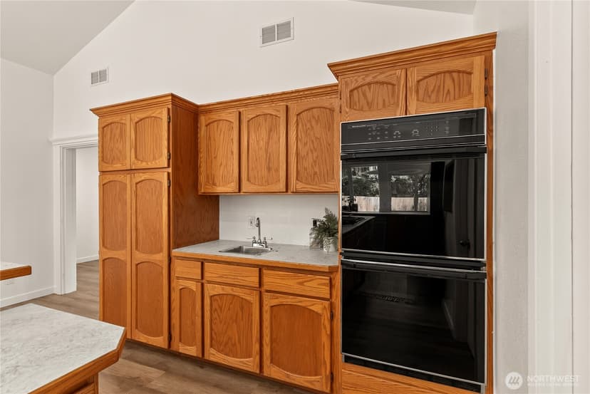 Property photo for 101 Browns Point Boulevard, Tacoma photo 13