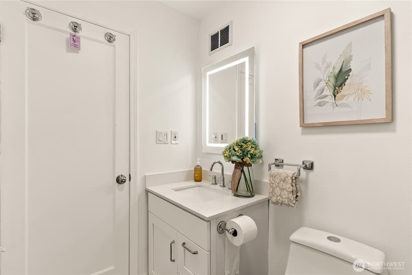 Property photo for 101 Browns Point Boulevard, Tacoma photo 23