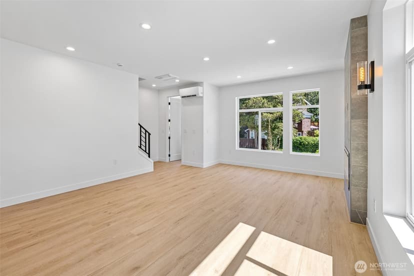 Property photo for 4113 Chilberg Avenue SW #B, Seattle photo 18