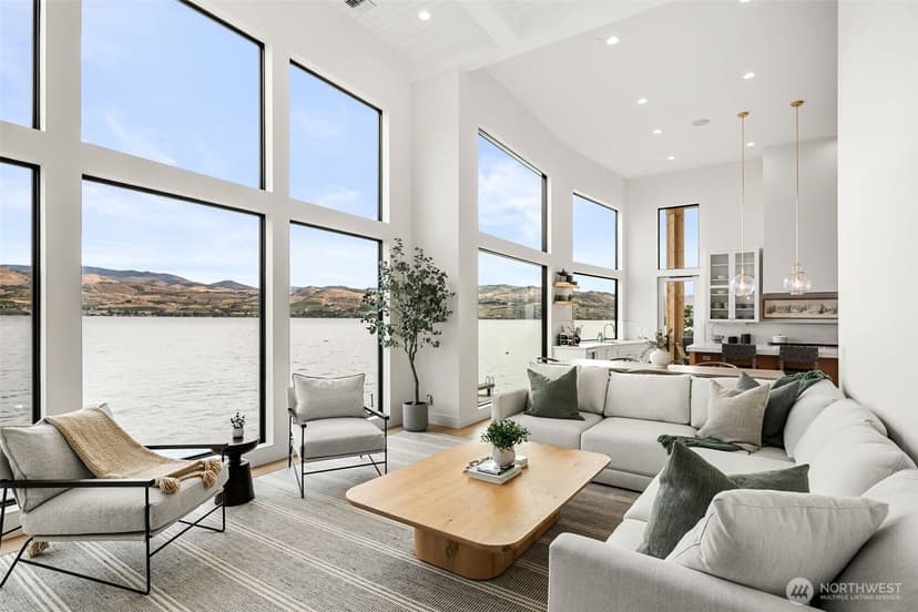 Property photo for 3212 S Lakeshore Road, Chelan photo 13