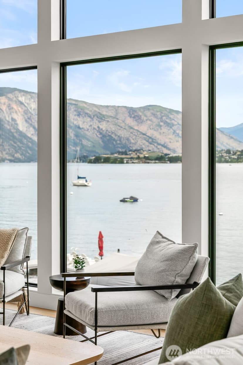 Property photo for 3212 S Lakeshore Road, Chelan photo 12