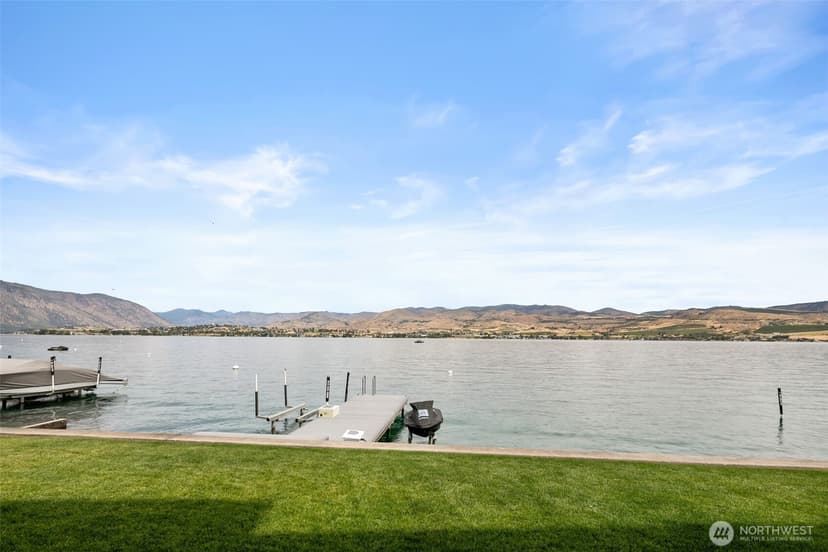 Property photo for 3212 S Lakeshore Road, Chelan photo 38
